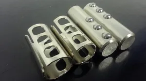 7628993 Bin Door Hinges - Manitowoc