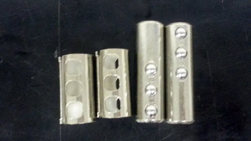 7628993 Bin Door Hinges - Manitowoc
