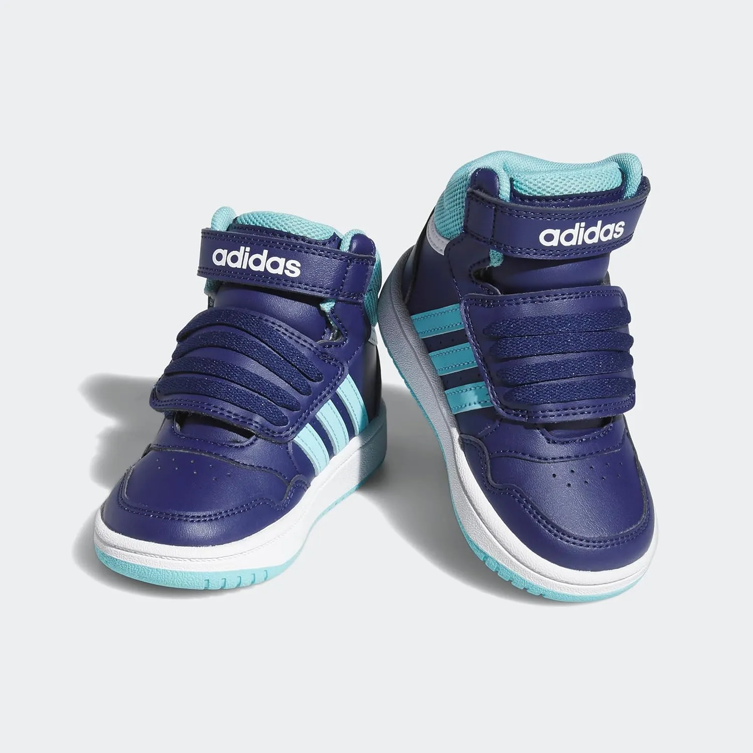 adidas Men's Sneaker