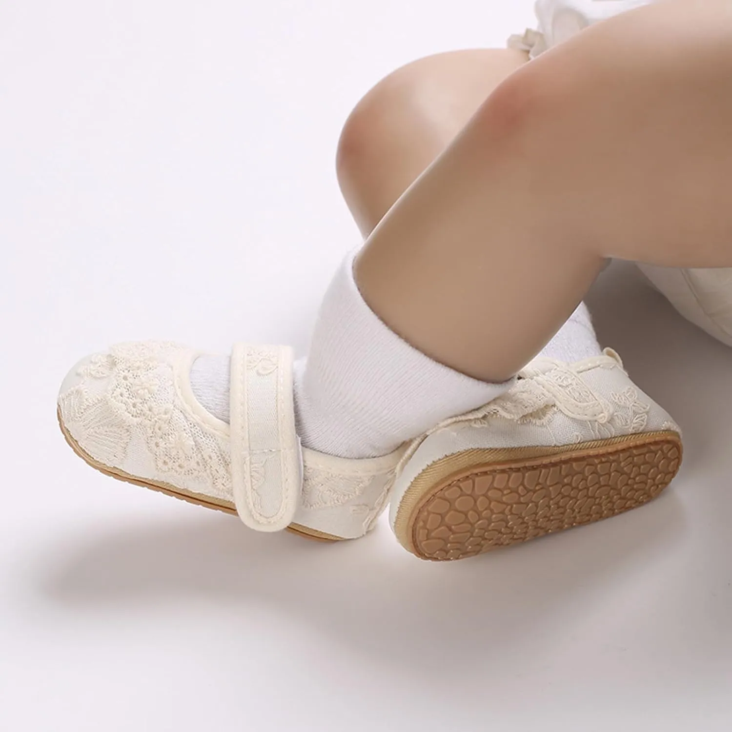 Baby Girls Toddler Shoes Girls Sports Flat Bottom Round Toe Lightweight Solid Color Embroidered Upper Toddler Kids