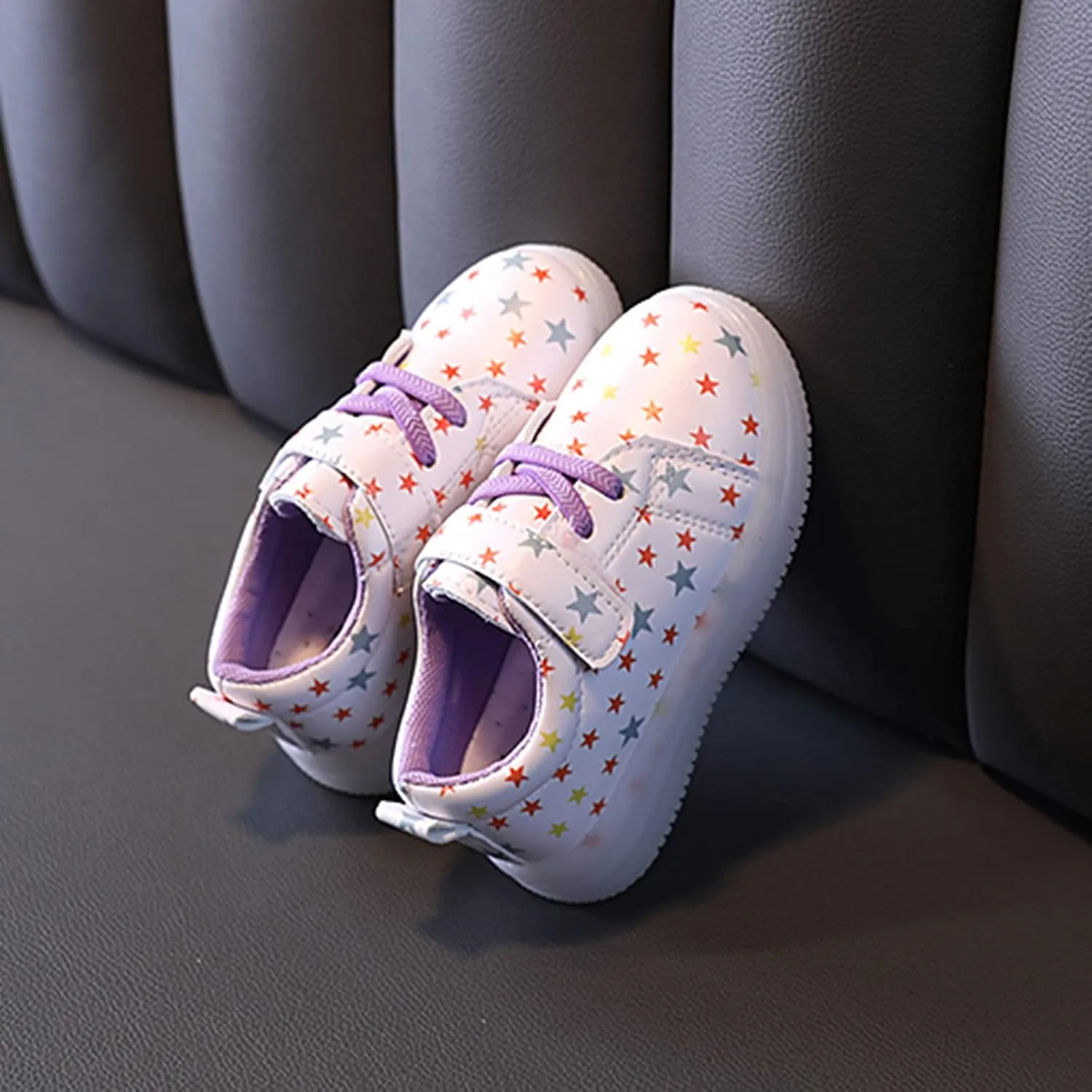 CsgrFagr Girls Baby Luminous Sport Bling Kids Shoes Children Light Led Baby Shoes Leather Baby Shoes (Purple, 6 Toddler)