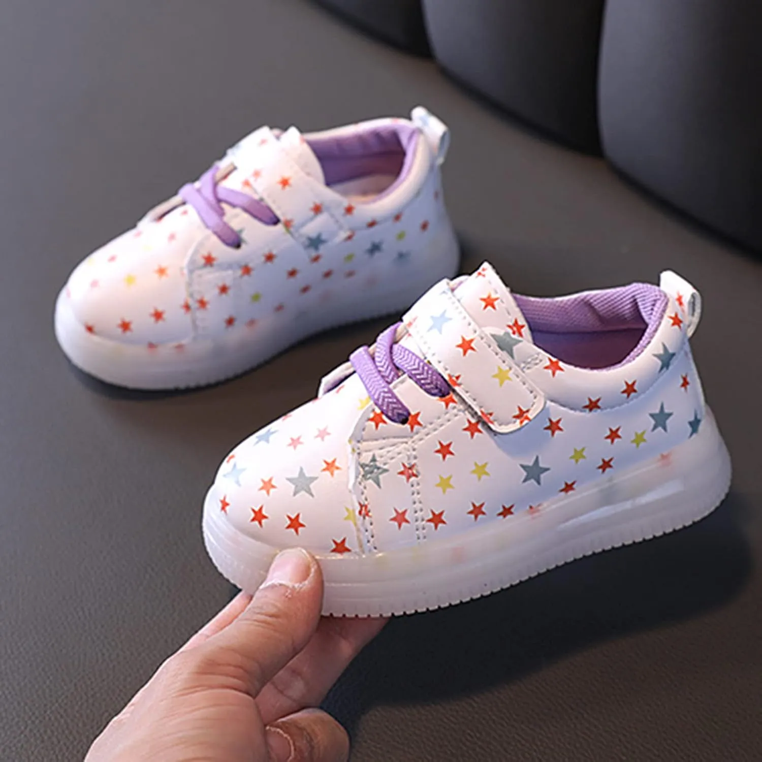 CsgrFagr Girls Baby Luminous Sport Bling Kids Shoes Children Light Led Baby Shoes Leather Baby Shoes (Purple, 6 Toddler)