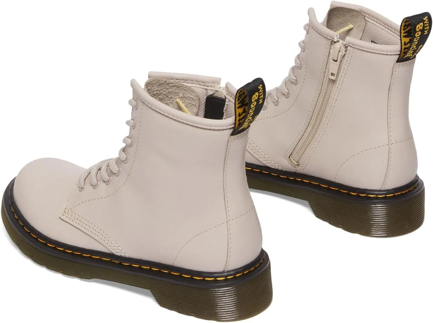 Dr. Martens Girl's 1460 (Little Big Kid) Fashion Boot
