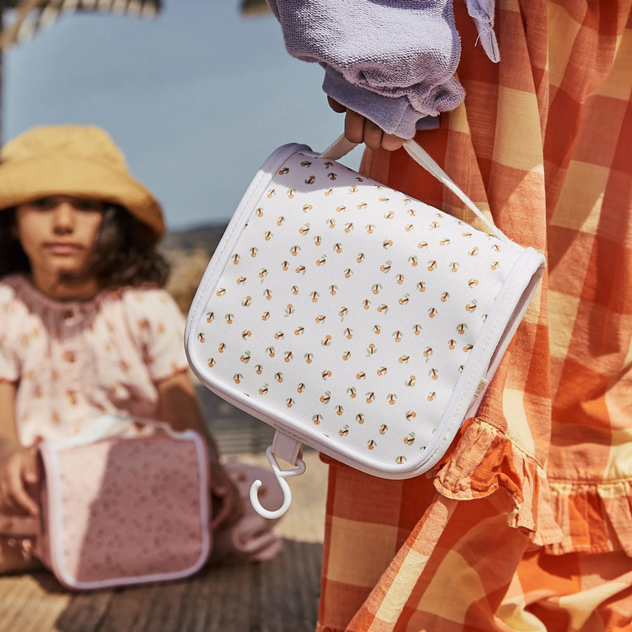 Olli Ella See-ya Wash Bag - Leafed Mushroom