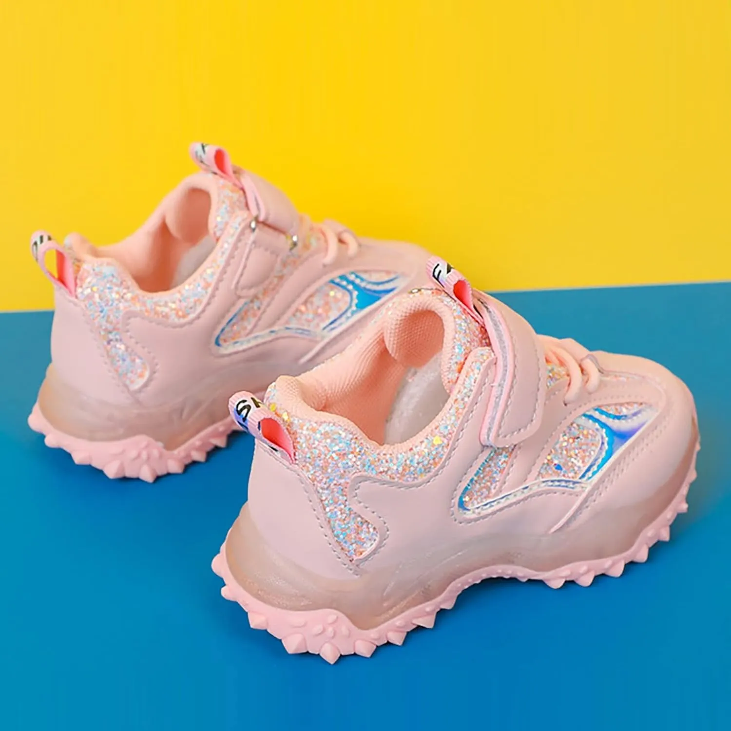Spring Autumn Non Slip Soft Sole Baby Toddler LED Flashing Lights Shoes Boys Girls Kids Sports Toddler Wide Shoes Girls